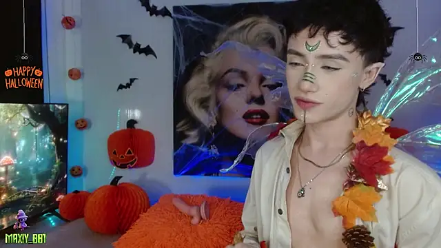 maxiy 001 online show from October 3, 2025, 6:43 am