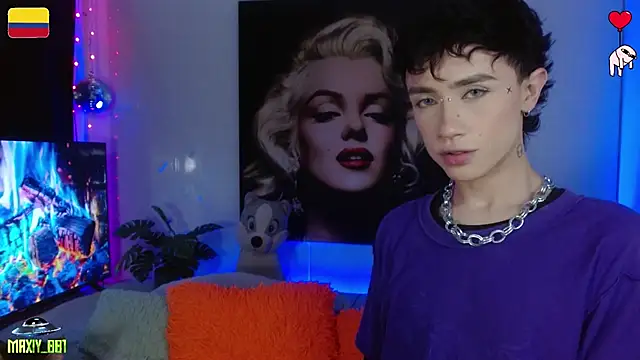 maxiy 001 online show from July 7, 2026, 1:30 am