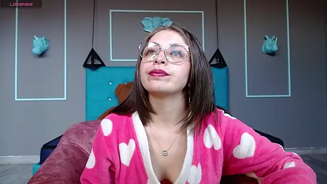 Snapshot of _isaabellaa chatting on September 22, 2025, 12:07 pm isaabellaa online show from September 22, 2025, 12:07 pm