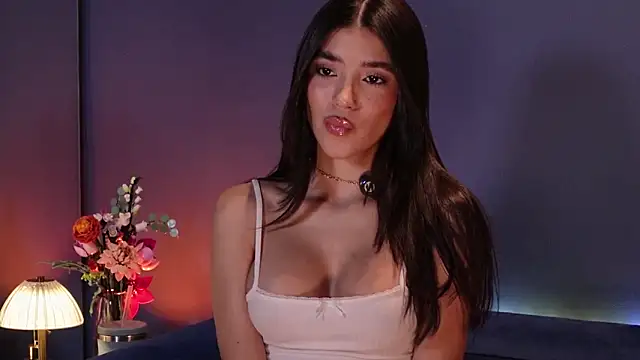 Olivia Collins1 online show from June 12, 2026, 8:52 pm