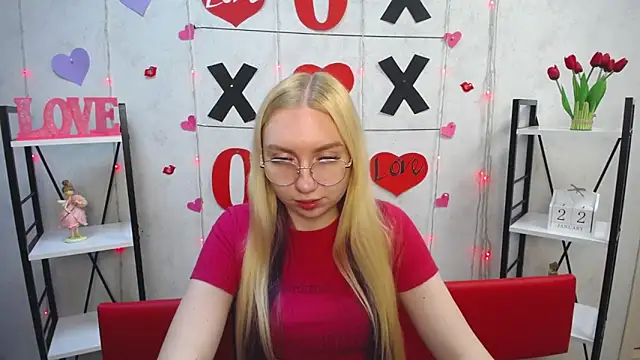 BeatriceFly online show from January 22, 2025, 4:23 pm