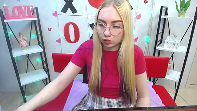 BeatriceFly online show from January 25, 2025, 4:46 pm