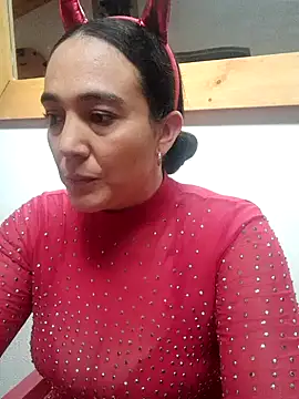 skayhot  online show from October 21, 2025, 1:45 pm