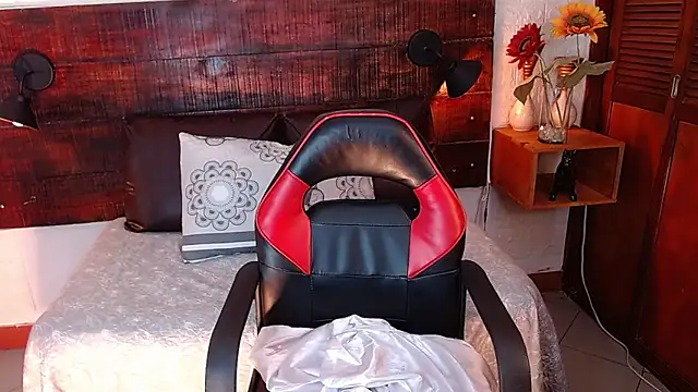 Celeste sanz online show from December 3, 2024, 9:23 pm