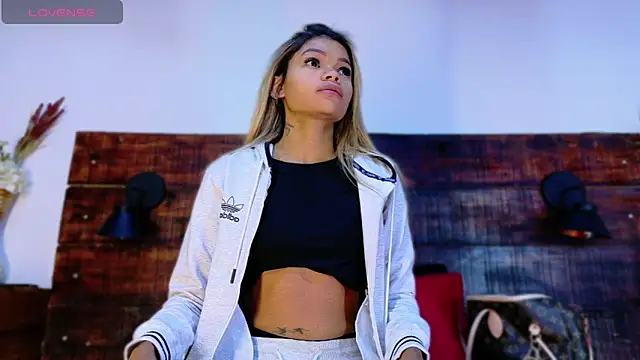 Celeste sanz online show from February 17, 2026, 10:01 am