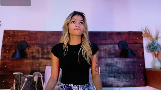 Celeste sanz online show from February 25, 2026, 10:03 am