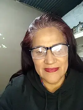 Edged Hot69 online show from November 5, 2025, 2:33 am