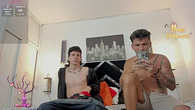 Snapshot of toyboys1 chatting on October 16, 2025, 4:13 am toyboys1 online show from October 16, 2025, 4:13 am