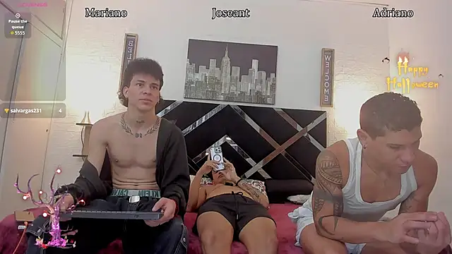 Snapshot of toyboys1 chatting on October 21, 2025, 5:08 am toyboys1 online show from October 21, 2025, 5:08 am