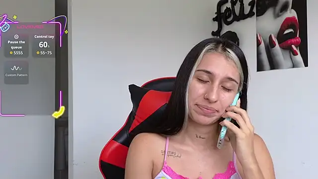 tammyandrade  online show from November 26, 2025, 2:40 pm