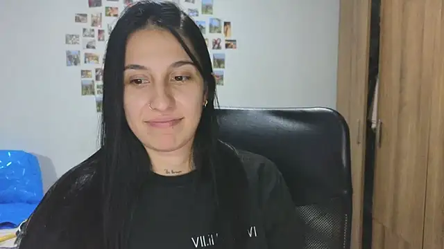 Snapshot of tammyandrade_ chatting on July 17, 2026, 4:08 am tammyandrade online show from July 17, 2026, 4:08 am