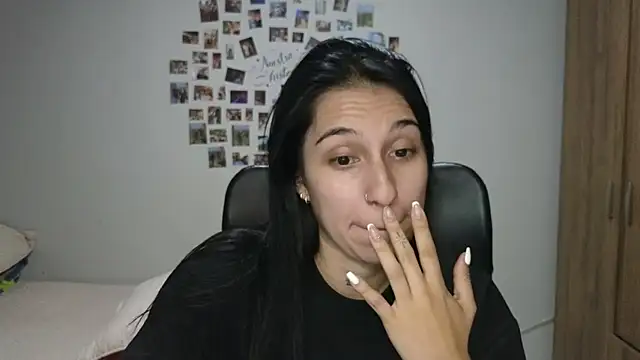 Snapshot of tammyandrade_ chatting on July 17, 2026, 4:12 pm tammyandrade online show from July 17, 2026, 4:12 pm
