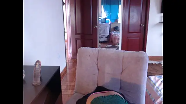 hanna beili online show from February 19, 2026, 6:04 pm