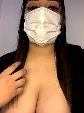 Miss-Soka online show from January 9, 2026, 1:19 am