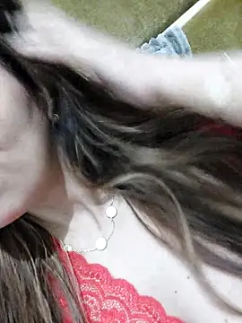 7alawa-44 online show from November 6, 2025, 1:34 pm