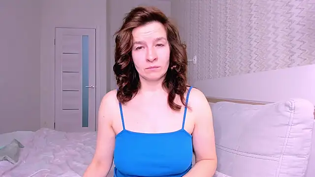 Clear Angel online show from February 13, 2026, 4:19 am