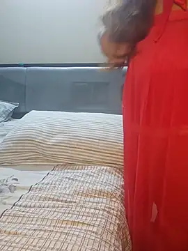 Awesomelusty online show from September 26, 2025, 6:23 pm