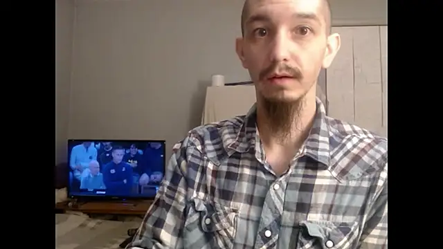 VanceFontaine online show from November 26, 2025, 2:12 am