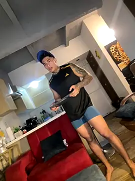 Dominiofit online show from October 15, 2025, 2:11 am