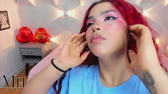 Snapshot of MizzHell chatting on February 15, 2026, 3:58 am MizzHell online show from February 15, 2026, 3:58 am