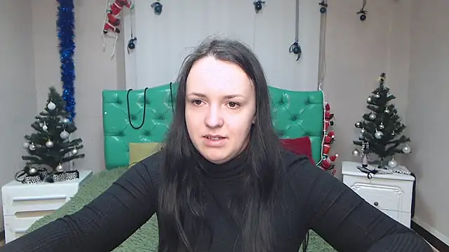 IsabelBlackberry online show from December 27, 2024, 6:14 am