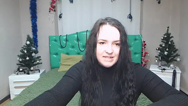 IsabelBlackberry online show from January 10, 2025, 6:09 am