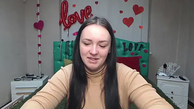 IsabelBlackberry online show from February 24, 2025, 6:05 am