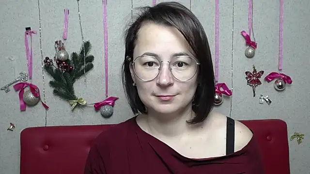 Snapshot of MarieSho chatting on December 19, 2024, 10:13 am MarieSho online show from December 19, 2024, 10:13 am