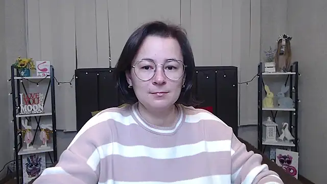 Snapshot of MarieSho chatting on February 3, 2025, 7:07 am MarieSho online show from February 3, 2025, 7:07 am