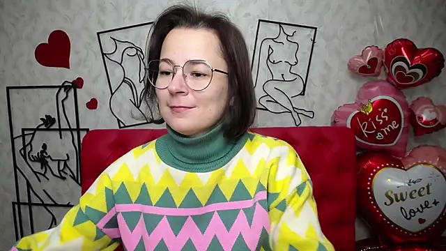 Snapshot of MarieSho chatting on February 24, 2025, 1:21 pm MarieSho online show from February 24, 2025, 1:21 pm