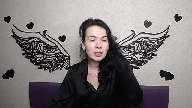 JasmineKouch online show from November 29, 2025, 6:22 pm