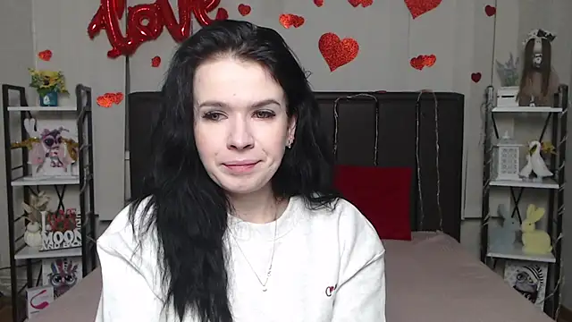 Snapshot of JasmineKouch chatting on February 1, 2026, 6:23 am JasmineKouch online show from February 1, 2026, 6:23 am