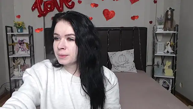 Snapshot of JasmineKouch chatting on February 5, 2026, 7:24 am JasmineKouch online show from February 5, 2026, 7:24 am