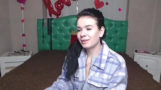 Snapshot of JasmineKouch chatting on February 7, 2026, 6:22 pm JasmineKouch online show from February 7, 2026, 6:22 pm