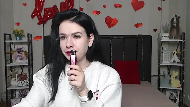 Snapshot of JasmineKouch chatting on February 17, 2026, 6:14 pm JasmineKouch online show from February 17, 2026, 6:14 pm