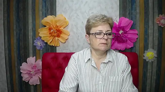 EmiliaGree online show from May 6, 2026, 5:07 pm