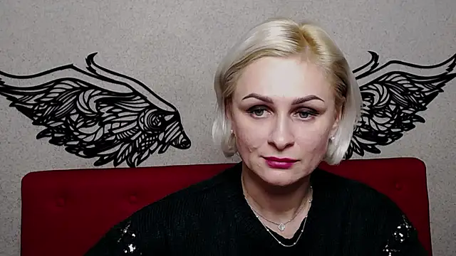 Snapshot of OliviaHorst chatting on December 4, 2024, 3:43 pm OliviaHorst online show from December 4, 2024, 3:43 pm