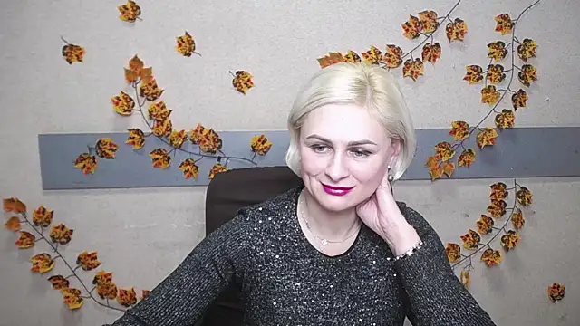 Snapshot of OliviaHorst chatting on December 12, 2024, 12:33 pm OliviaHorst online show from December 12, 2024, 12:33 pm