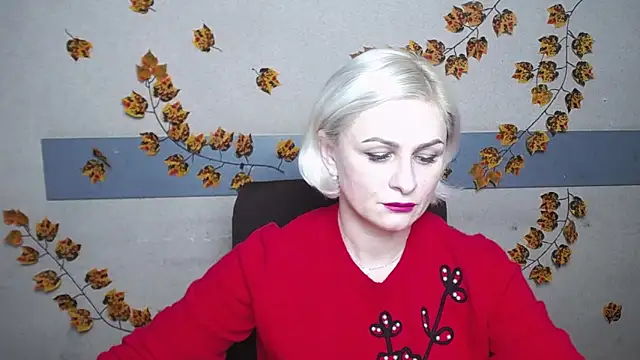 Snapshot of OliviaHorst chatting on December 14, 2024, 12:23 pm OliviaHorst online show from December 14, 2024, 12:23 pm