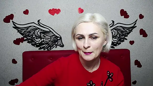 Snapshot of OliviaHorst chatting on February 13, 2025, 3:24 pm OliviaHorst online show from February 13, 2025, 3:24 pm