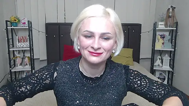 Snapshot of OliviaHorst chatting on October 8, 2025, 5:38 am OliviaHorst online show from October 8, 2025, 5:38 am