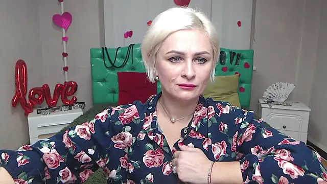 OliviaHorst online show from November 29, 2025, 6:11 pm