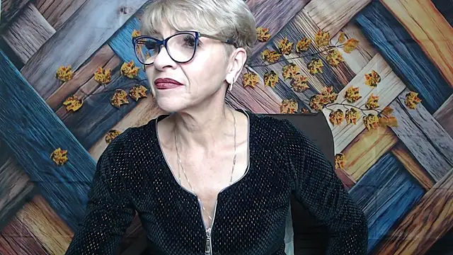 EllaBonito online show from November 20, 2025, 6:35 am