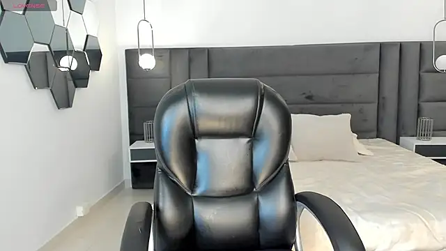 ValeriaVelvet online show from January 15, 2026, 12:21 pm