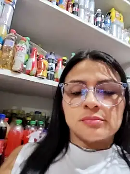 Linda Lars online show from February 24, 2026, 2:31 am