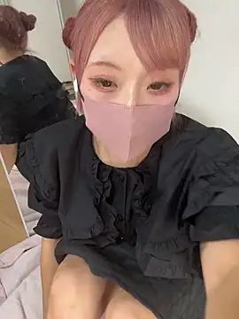 alice  1111 online show from November 12, 2025, 11:43 am