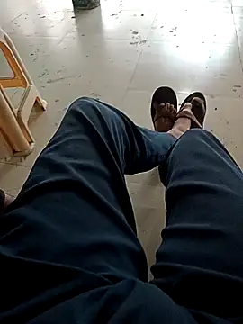 White devil02 online show from December 4, 2024, 11:52 am