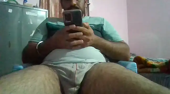 Snapshot of boyplay1000 chatting on February 8, 2025, 5:08 pm boyplay1000 online show from February 8, 2025, 5:08 pm