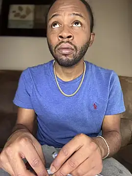 MobyDxck online show from March 9, 2025, 8:21 pm