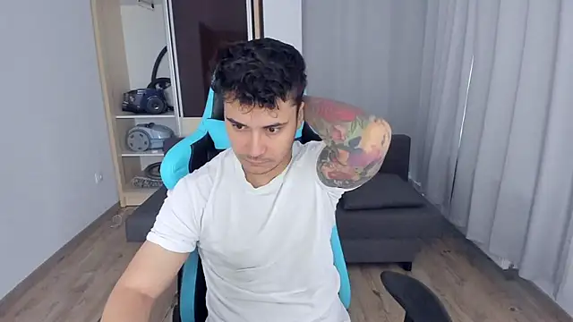 MatMalonne online show from December 29, 2024, 6:24 am